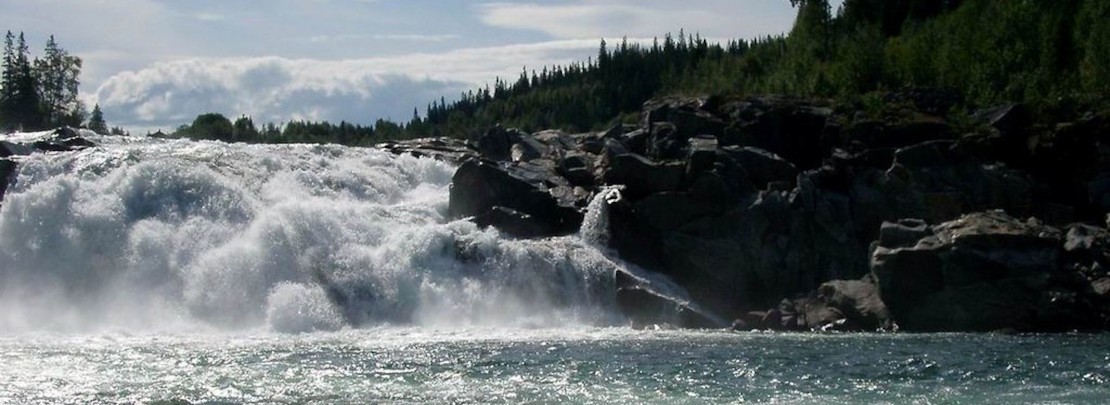 EIn Wasserfall in Norwegen. Glasklar und rein... Namensgeber für Elva Botanics